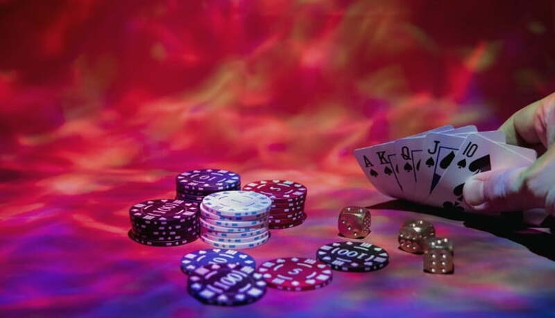 Tiết lộ kinh nghiệm khắc phục trường hợp fold trong poker