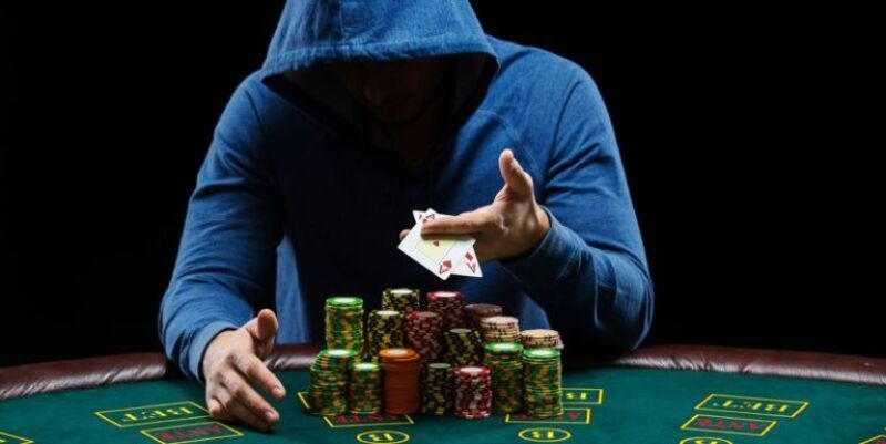 Một vài lưu ý cần nắm rõ trước khi đưa ra quyết định fold trong poker